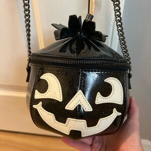 Black and White Jack-o’-lantern Bag